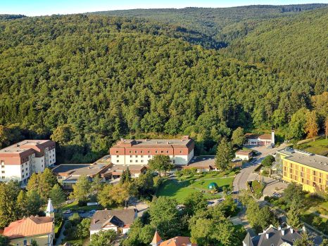 Gesundheitszentrum Bad Sauerbrunn Header